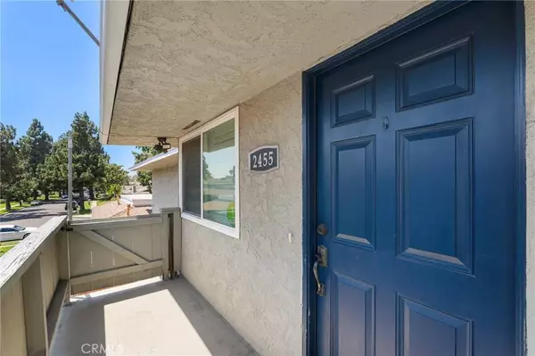 2455 Deodar ST #4, Santa Ana, CA 92705