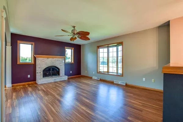 805 N DIVISION Street, Waunakee, WI 53597