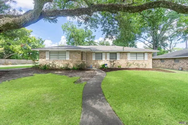 325 SEYBURN DR, Baton Rouge, LA 70808