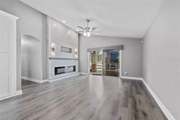 2817 ALTON DR, Kissimmee, FL 34741