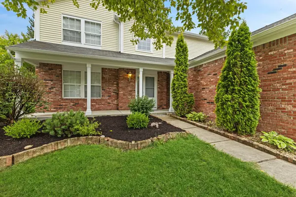 6141 Moss Wood DR, Fishers, IN 46038