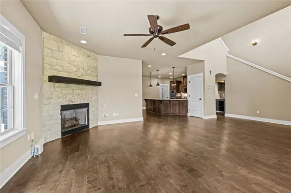 540 N Salem Road, Fayetteville, AR 72704