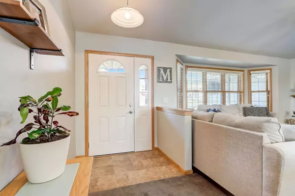 402 Chelsea Way, Dane, WI 53529