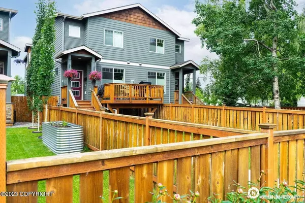 1504 H ST #4, Anchorage, AK 99501