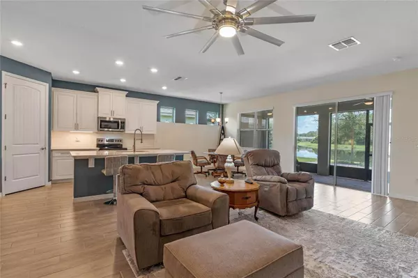 17854 BLAZING STAR CIR, Clermont, FL 34714