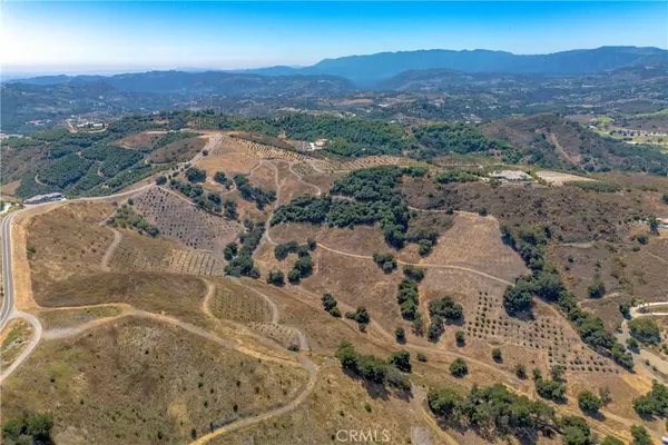 0 La Cruz / Avenida Del Oro, Temecula, CA 92590