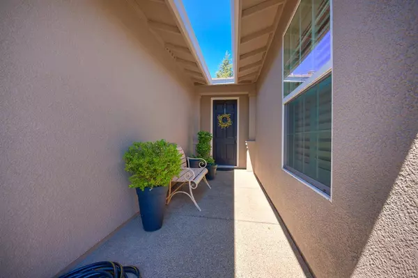 228 Saddlehorn LOOP, Lincoln, CA 95648