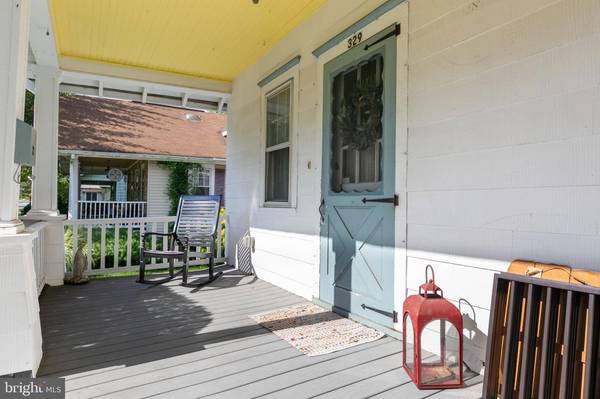 329 S WASHINGTON AVE, Moorestown, NJ 08057