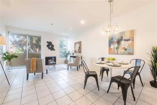 19350 Sherman Way #121, Reseda, CA 91335