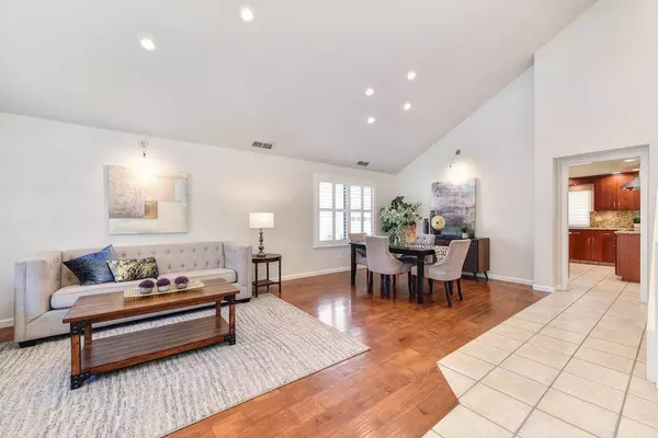 11511 Soda Springs WAY, Gold River, CA 95670