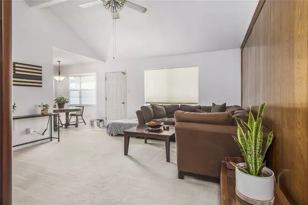 4414 Jamaica LN, Pasadena, TX 77505