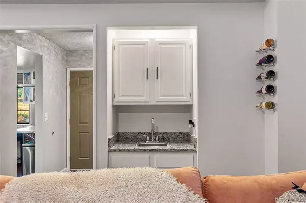 6942 W 81st AVE, Arvada, CO 80003