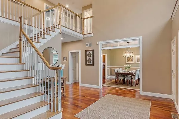 26 Brundrett Ave, Andover, MA 01810