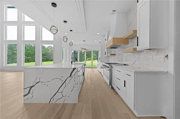 1520 Franklin CIR, Dacula, GA 30019