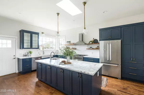 1314 W Monroe Street, Phoenix, AZ 85007