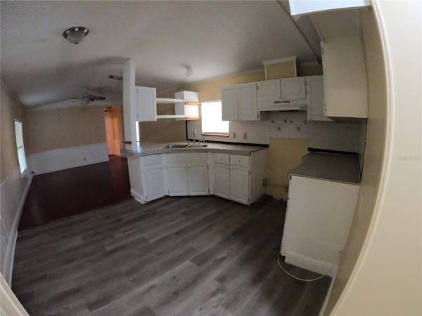 8808 AMOS DR, Riverview, FL 33578