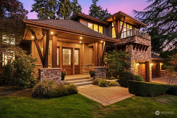 9839 NE 31st ST, Bellevue, WA 98004