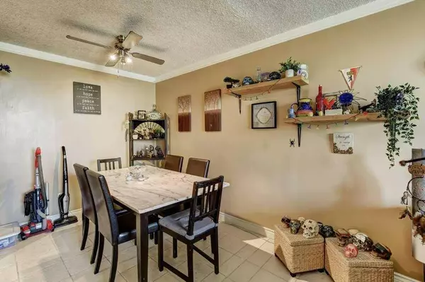 631 30 McHugh CT NE, Calgary, AB T2E 7X3