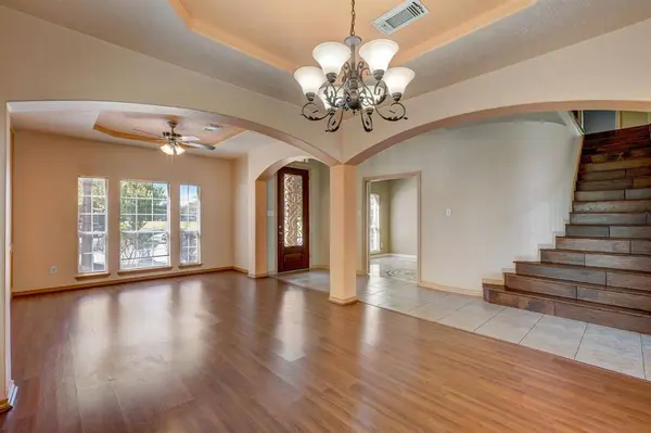 9403 Echo Peaks LN, Humble, TX 77396