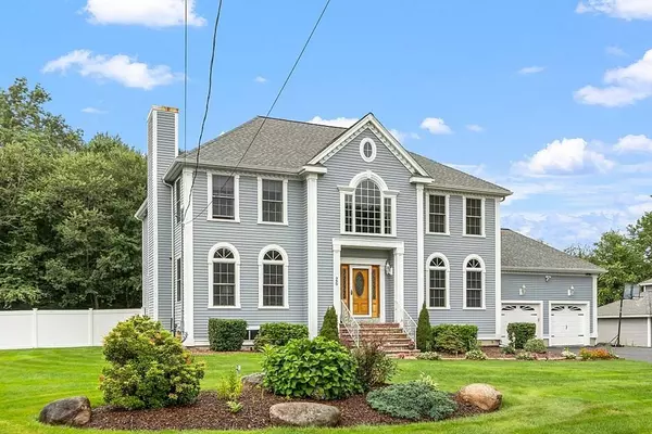 26 Brundrett Ave, Andover, MA 01810