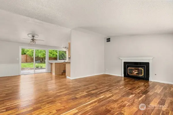 1921 169th PL SE, Bothell, WA 98012