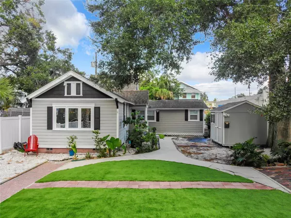 917 7TH ST N, St Petersburg, FL 33701