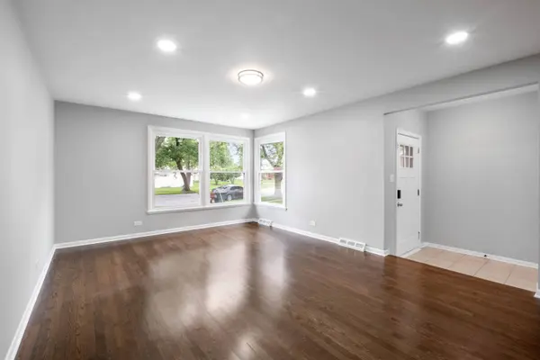 17206 Elm Drive, Hazel Crest, IL 60429