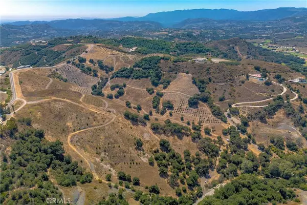 0 La Cruz / Avenida Del Oro, Temecula, CA 92590