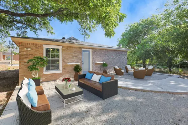 113 Wheeler Street, Weatherford, TX 76086