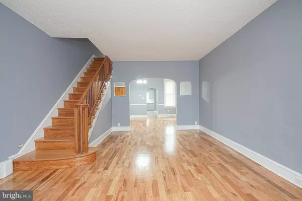 2022 E PACIFIC ST, Philadelphia, PA 19134