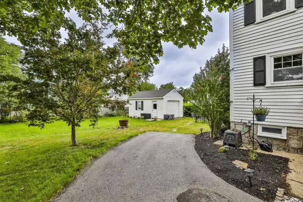 1159 Somerville ST, Manchester, NH 03103