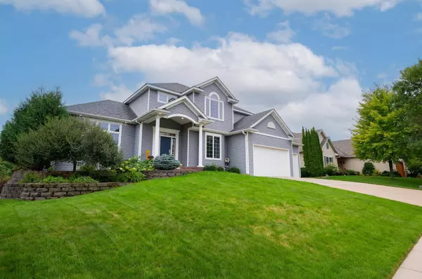 4710 Birdie LN NW, Rochester, MN 55901