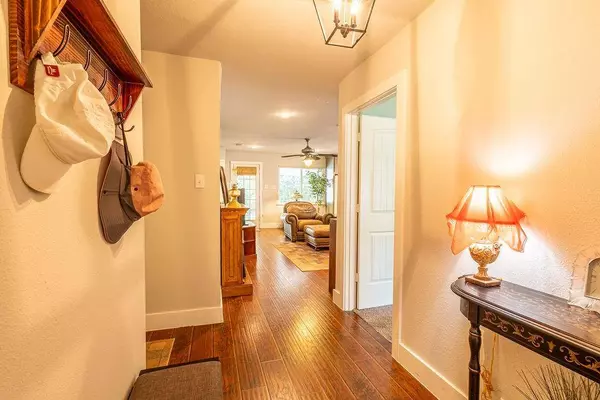 412 W Alta Vista Street, Sherman, TX 75092