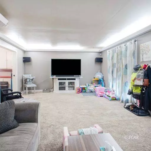 841 Pine ST, Elko, NV 89801