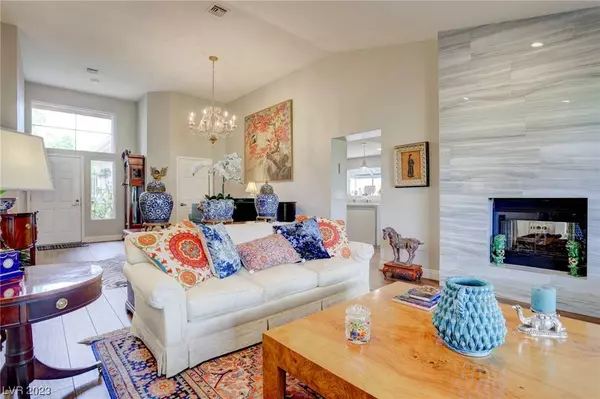 2733 Showcase Drive, Las Vegas, NV 89134