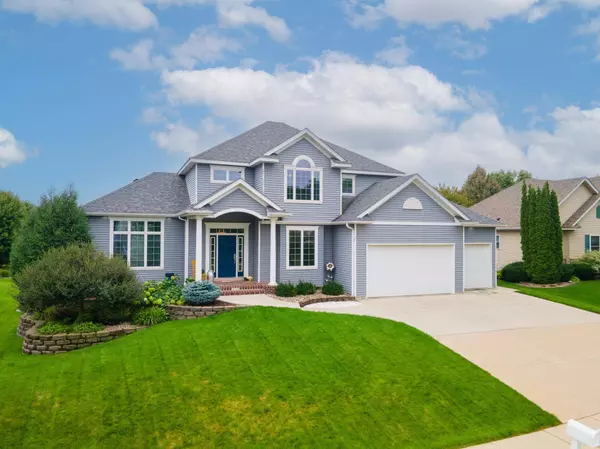 4710 Birdie LN NW, Rochester, MN 55901