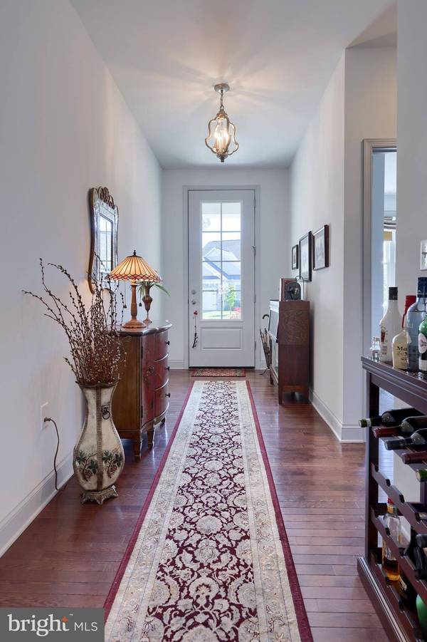 233 SAWGRASS DR, Millersville, PA 17551