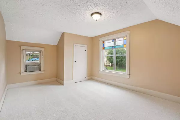 532 1st AVE NE, Osseo, MN 55369