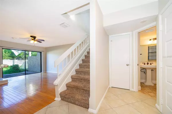 8444 TANGELO TREE DR, Orlando, FL 32836