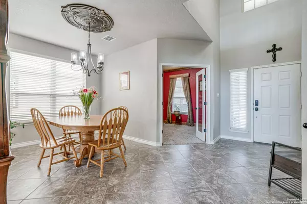 313 SADDLE SPUR, Cibolo, TX 78108-3499