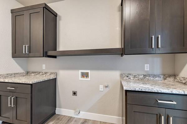 3211 Broken Top Way, Medford, OR 97504