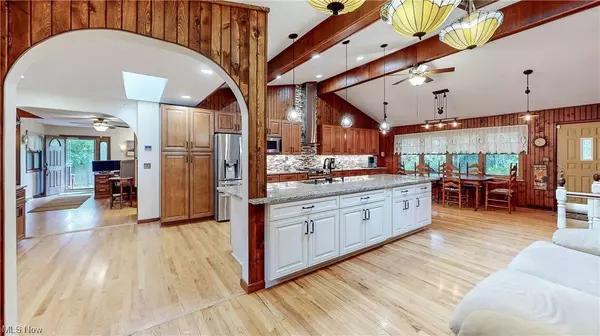 6171 Beach RD, Wadsworth, OH 44281