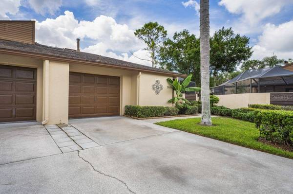 5016 UMBER WAY N, Tampa, FL 33624