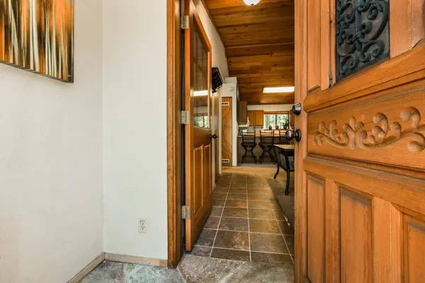 12297 Schussing Way, Truckee, CA 96161