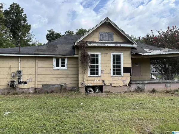 916 51ST STREET N, Birmingham, AL 35212