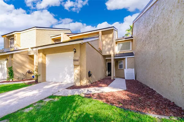 8444 TANGELO TREE DR, Orlando, FL 32836