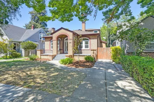 3933 T ST, Sacramento, CA 95819