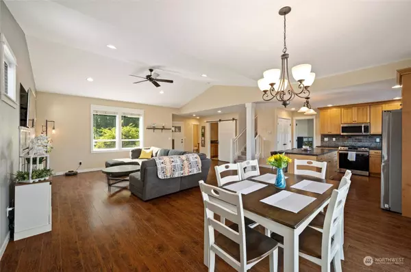 1719 Burlwood WAY, Lynden, WA 98264