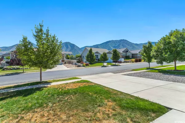 1613 BEAR HOLLOW LN, Elk Ridge, UT 84651