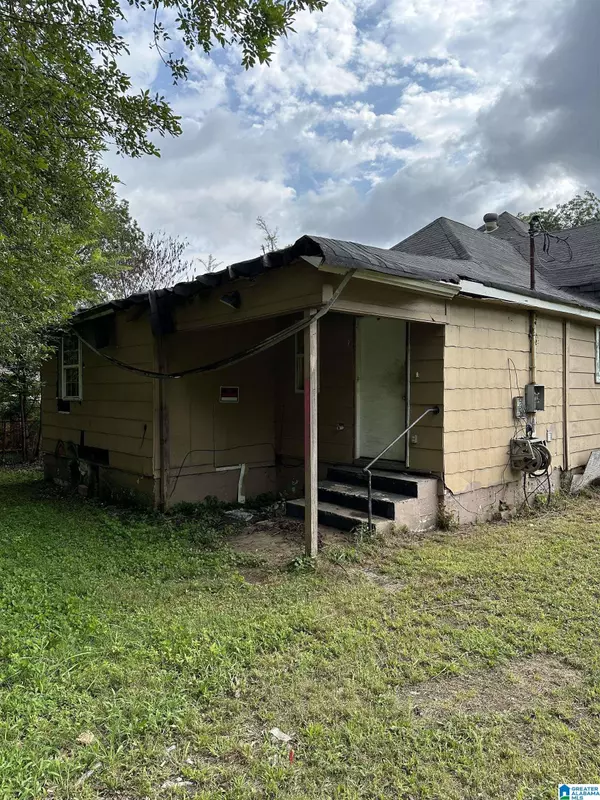 916 51ST STREET N, Birmingham, AL 35212